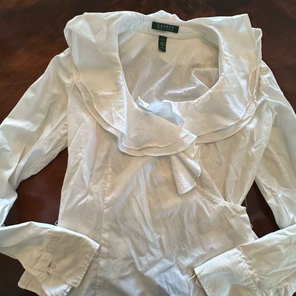 White women’s sleeveless blouse